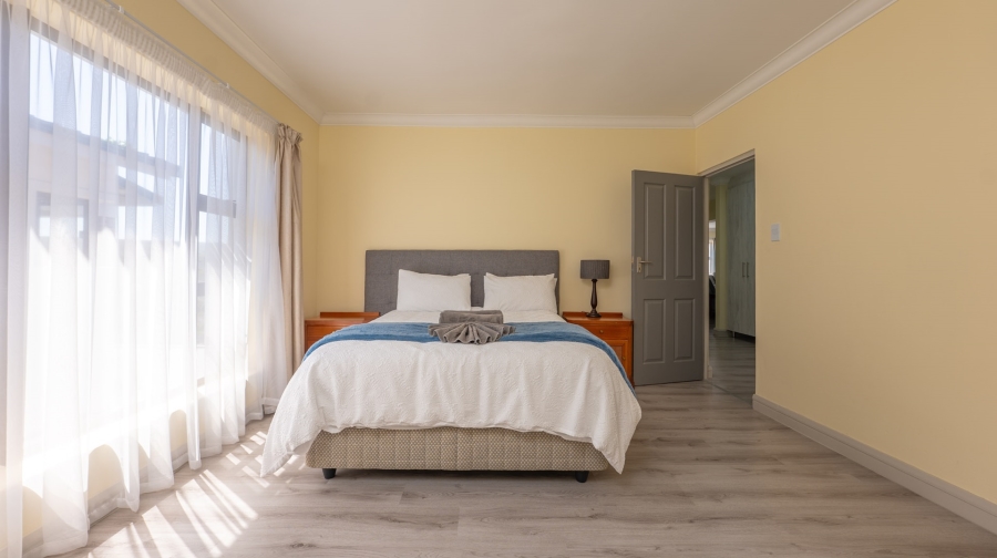 To Let 3 Bedroom Property for Rent in Agulhas Western Cape